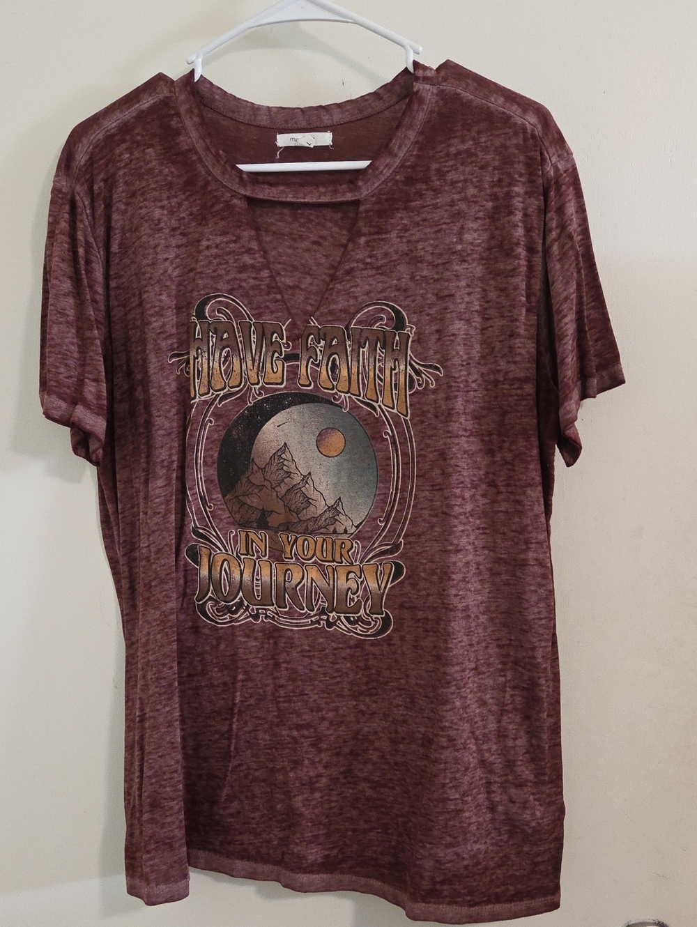 Maurices Maroon Graphic Short-Sleeve Tee - Vintage Mountain Design